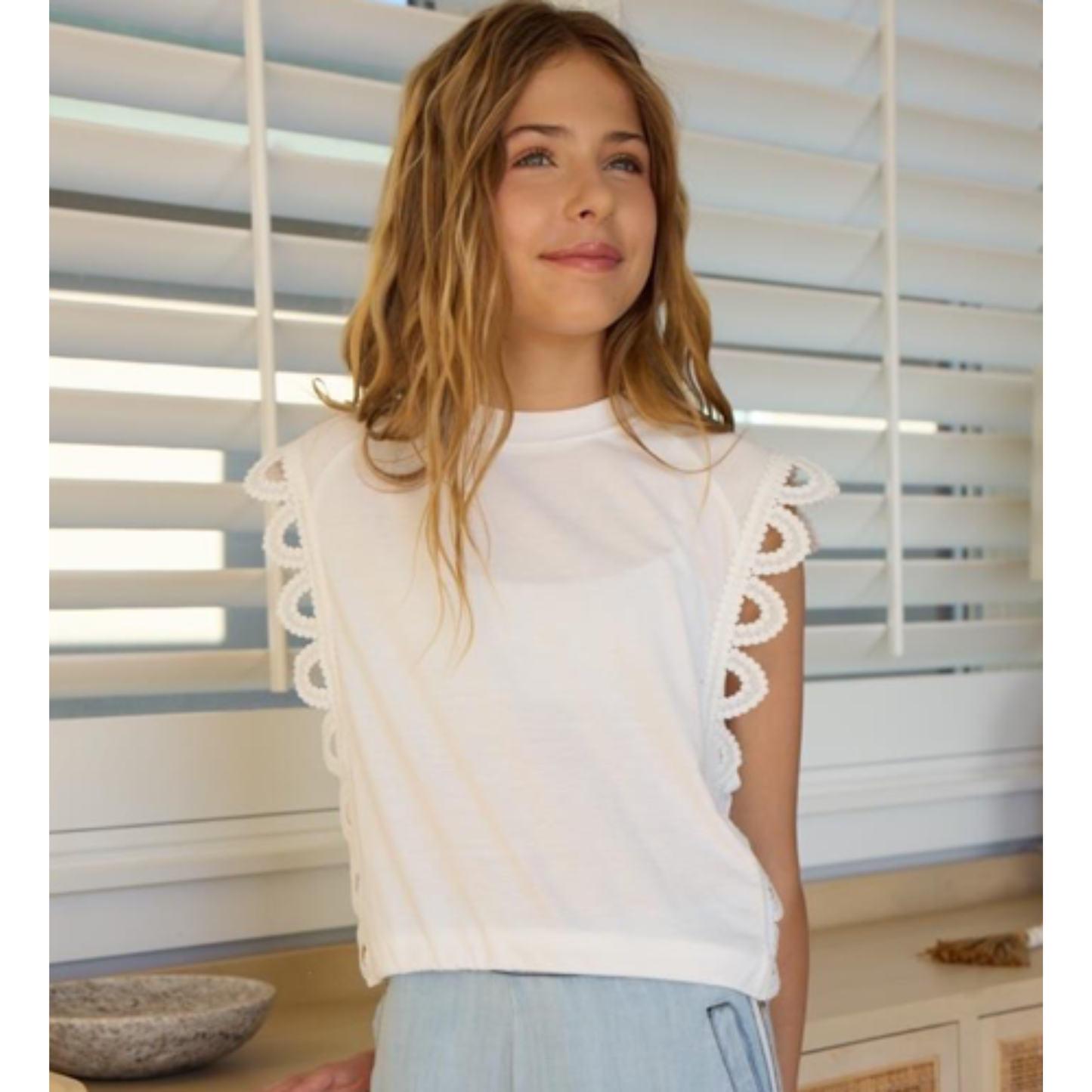 Crochet trim cinched waist top - white