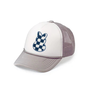 Checkered bunny patch trucker hat - gray/white