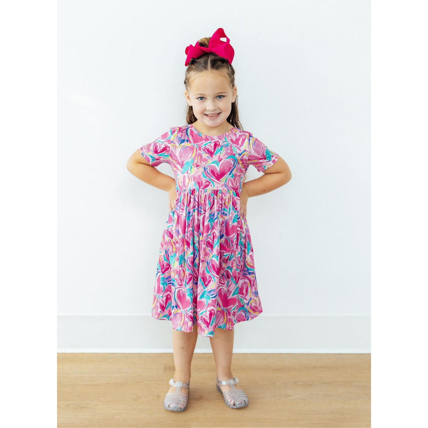 Sweetheart scribble s/s pocket twirl dress