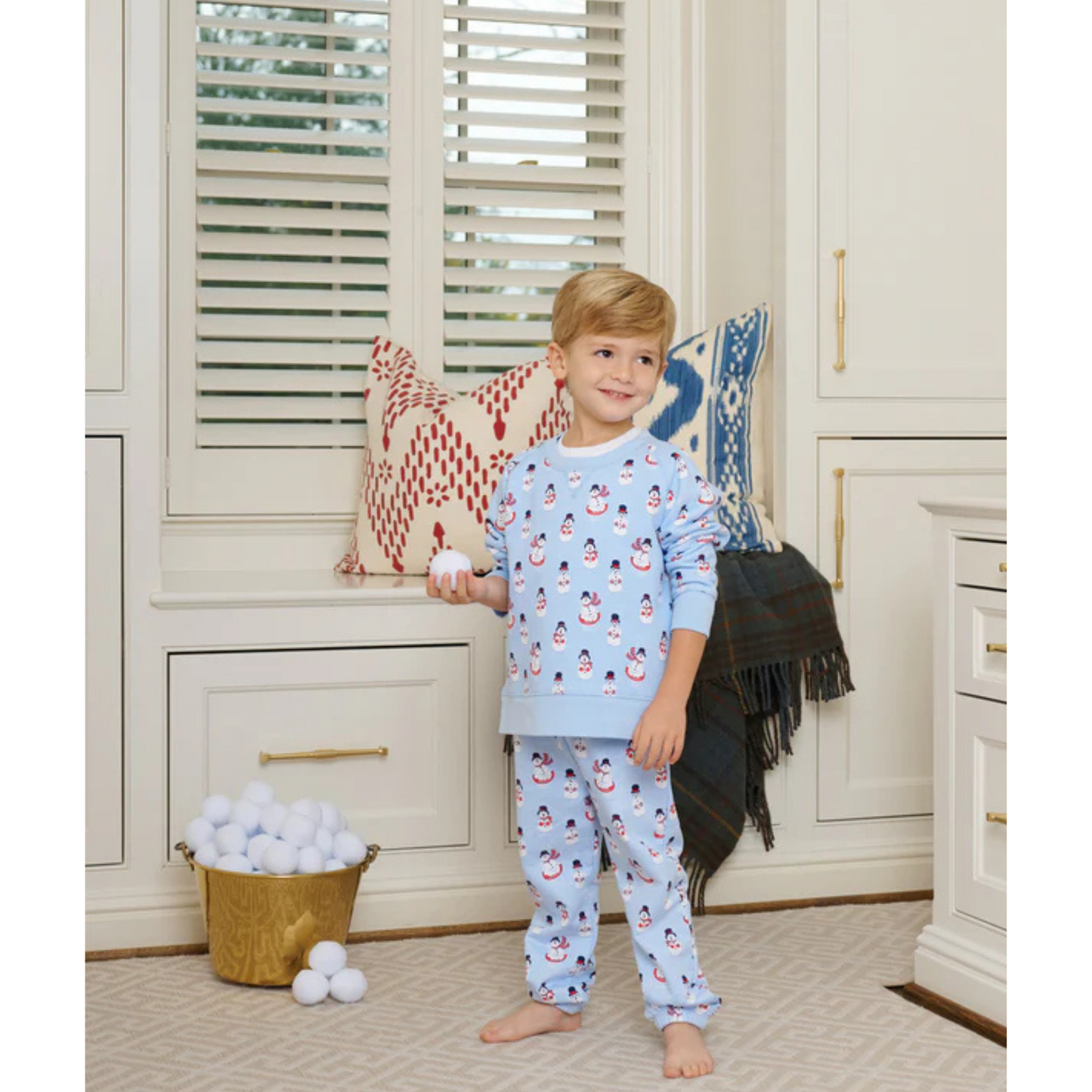 Gates sweeney sweatpant - frosty friends