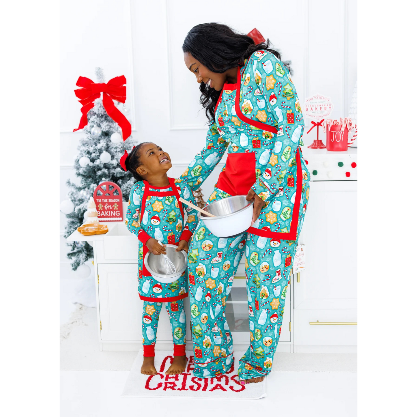 Kris baking apron - milk & cookies green