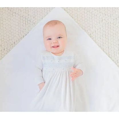 Smocked buillion gown w. hat - blue