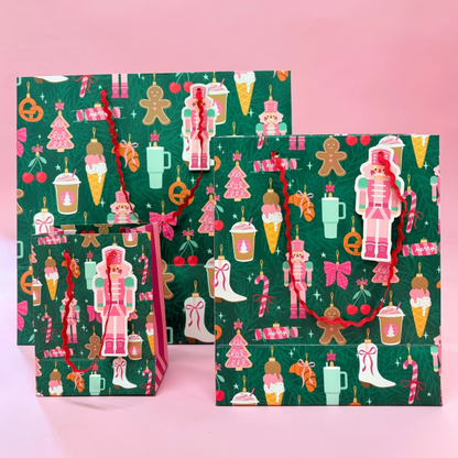 It girl Christmas gift bag w. tag