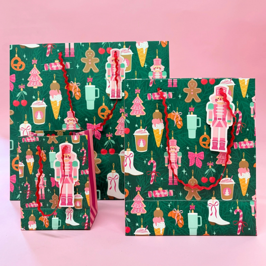 It girl Christmas gift bag w. tag