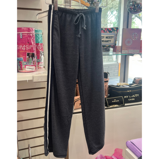 Navy wide leg pants w. heart