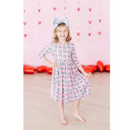 Disco bows 3/4 sleeve pocket twirl dress