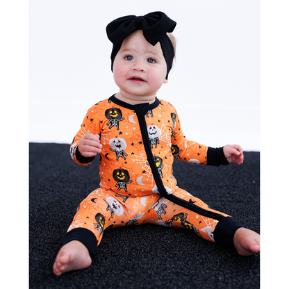 Michael glow in the dark conv. romper - jack skeletons