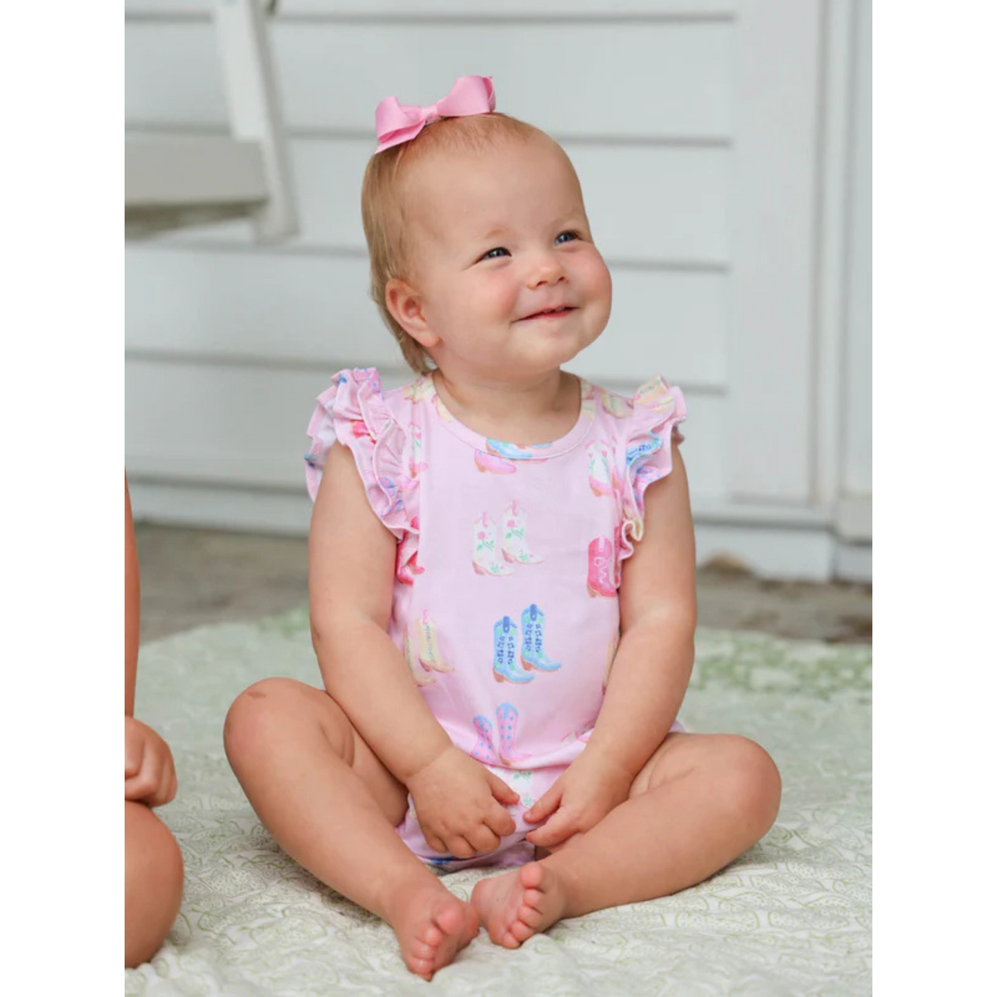 Ruehling ruffle bubble - cute to boot