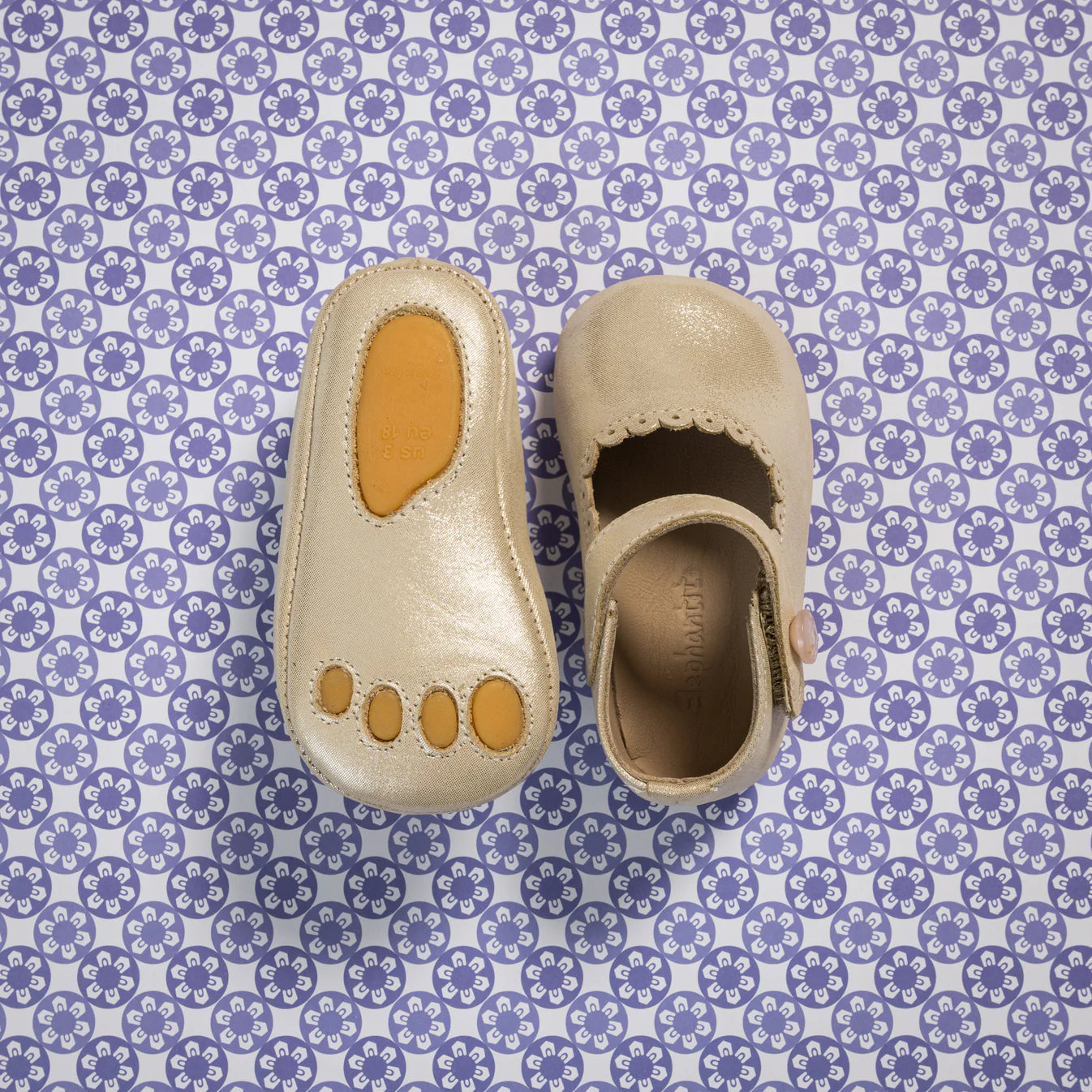 Mary janes - talc metallic suede