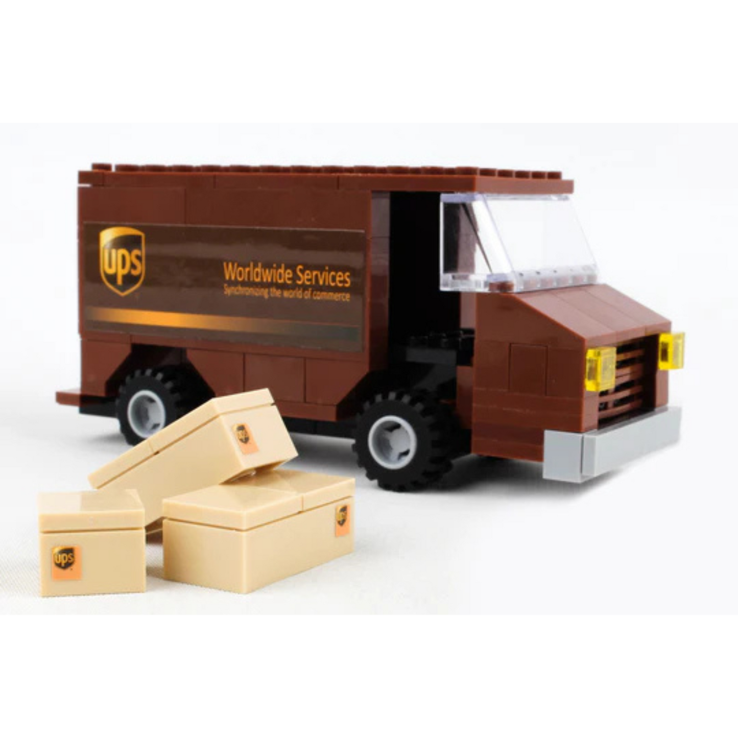 UPS 111 piece package car construction toy